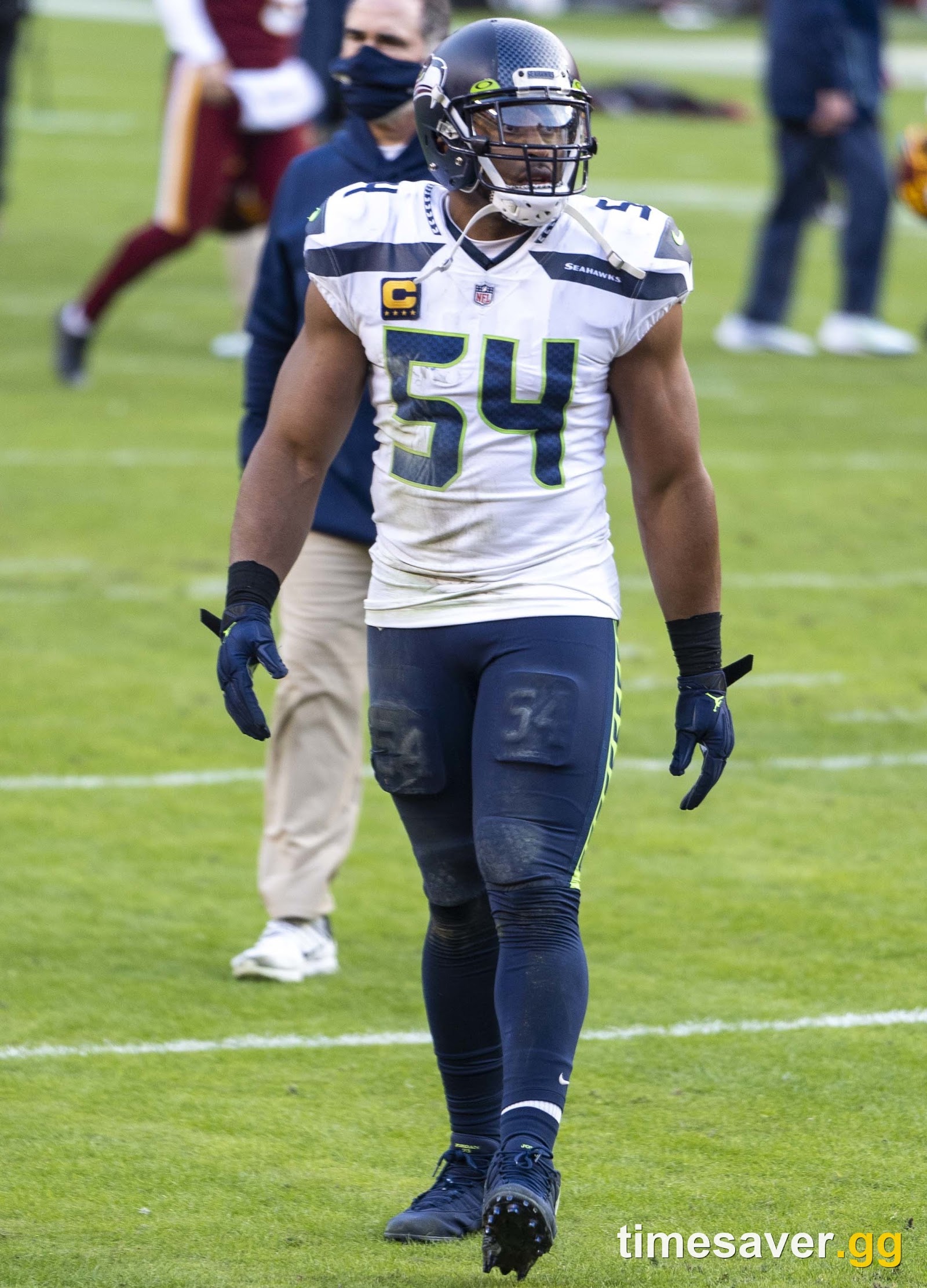 Bobby Wagner lining up at middle linebacker, the Most Feared free Twitch Drops reward in Madden NFL 27
