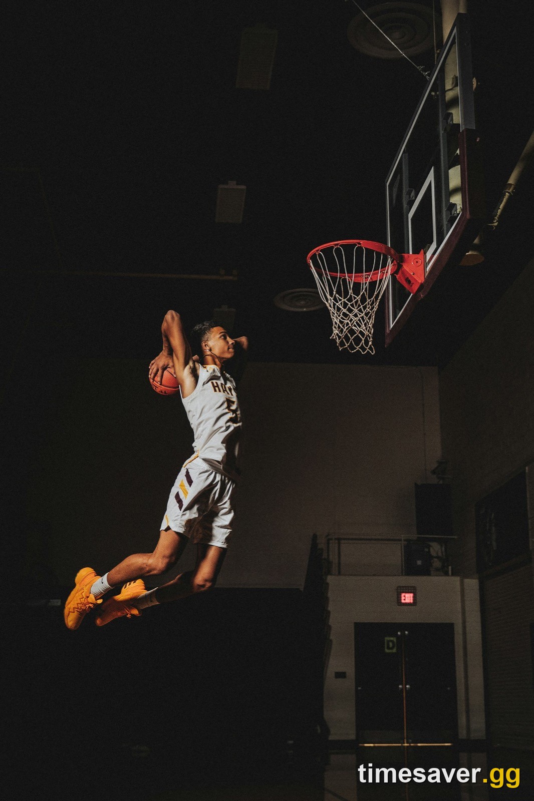 Basketball player rising for a shot — the jump-shot mechanic NBA 2K27 update 2.0 retuned